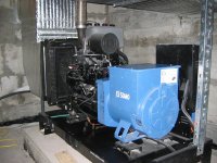 монтаж дизельного генератора SDMO JS100 100 кВА 
специалистами нашей компании